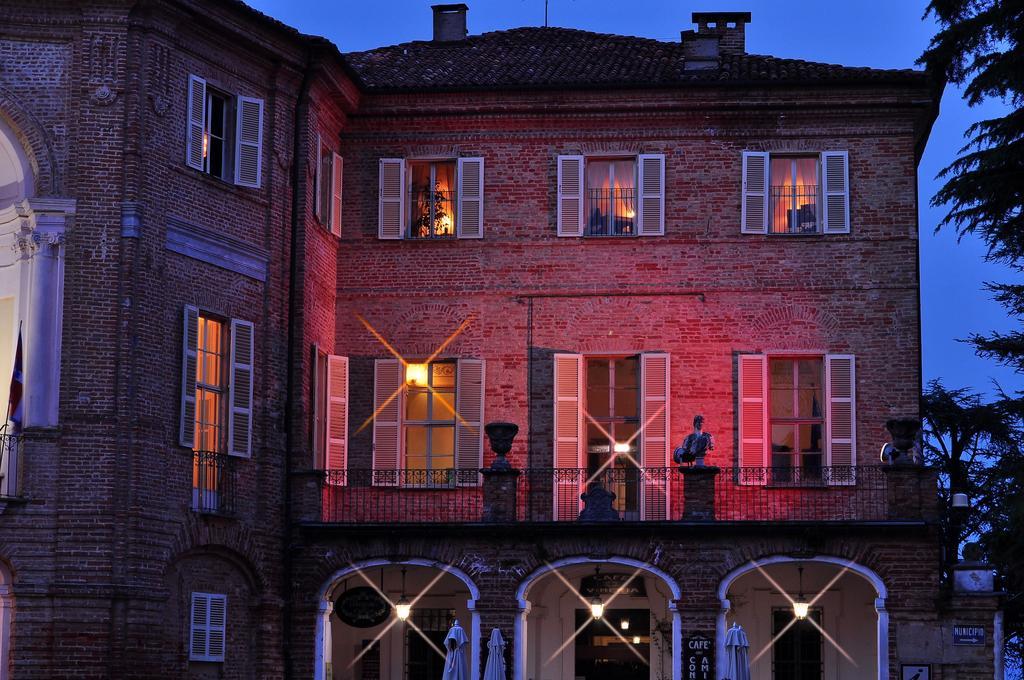 La Foresteria Del Castello - Wellness Hotel In Dimora Storica CastellʼAlfero エクステリア 写真