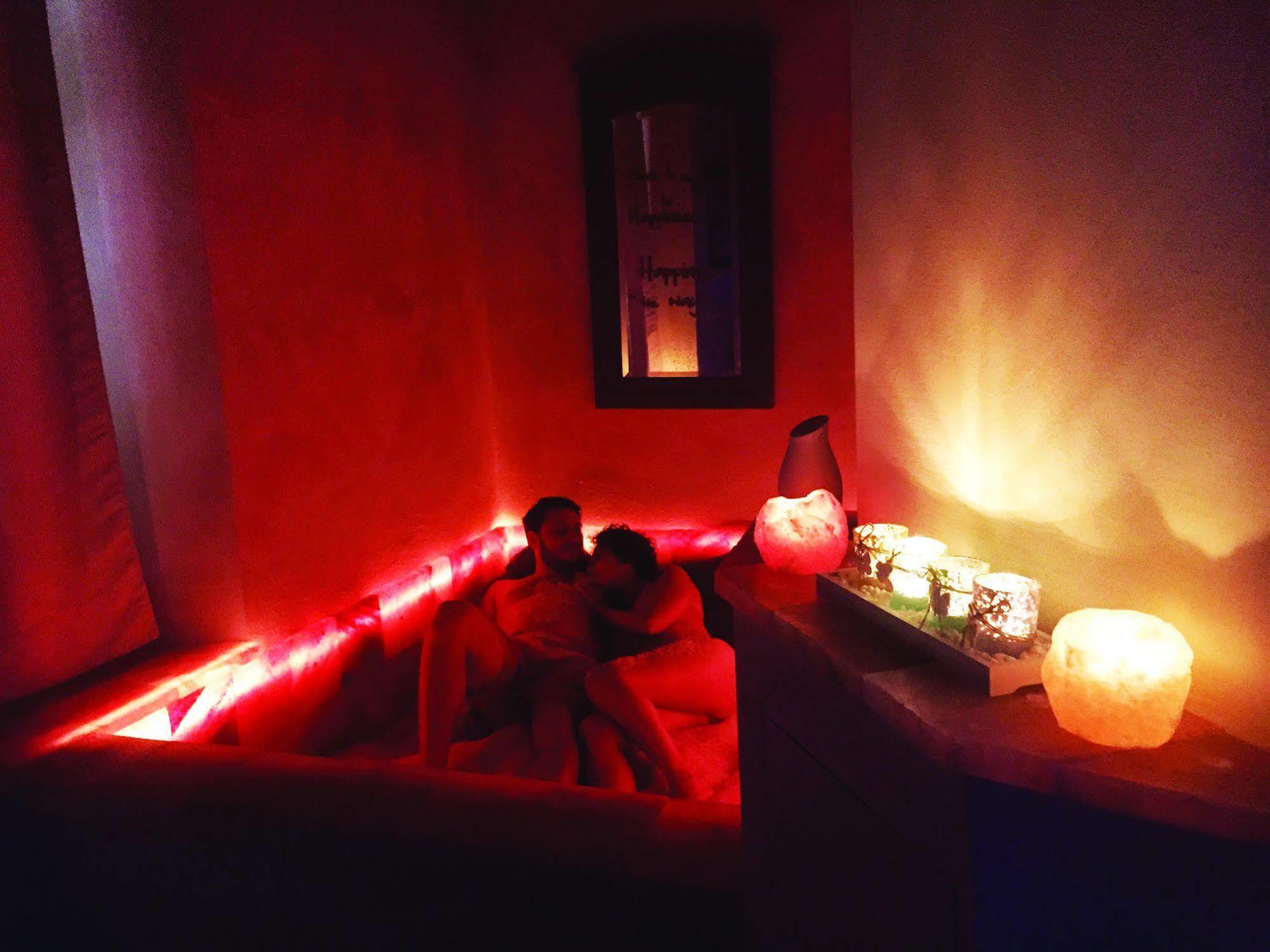 La Foresteria Del Castello - Wellness Hotel In Dimora Storica CastellʼAlfero エクステリア 写真